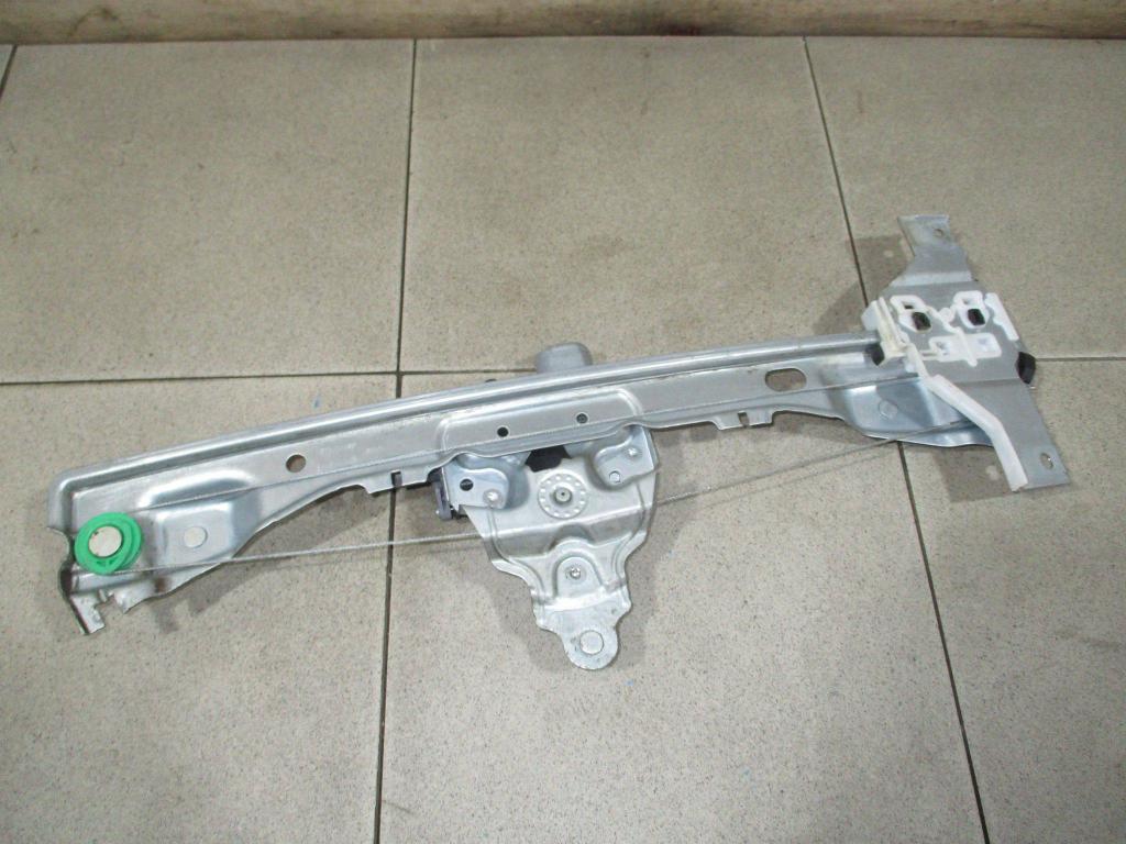 Стеклоподъемник задний правый, 1300 рублей, Пермь