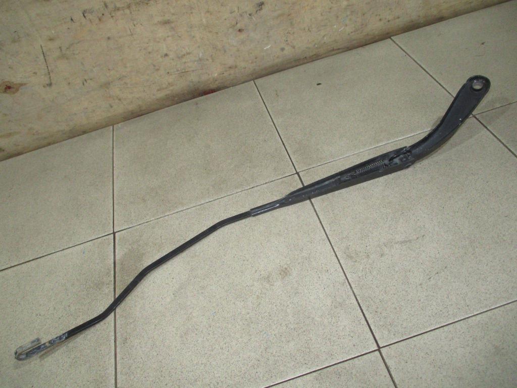 Поводок стеклоочистителя передний правый, 750 рублей, Пермь