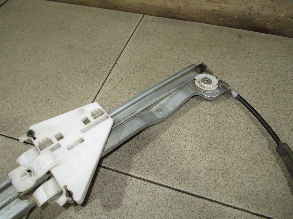 Стеклоподъемник механический задний левый, 500 рублей, Пермь