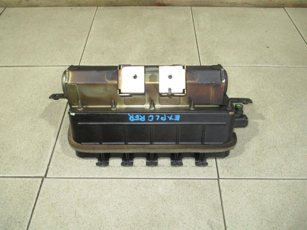 Подушка безопасности пассажира, 9600 рублей, Пермь