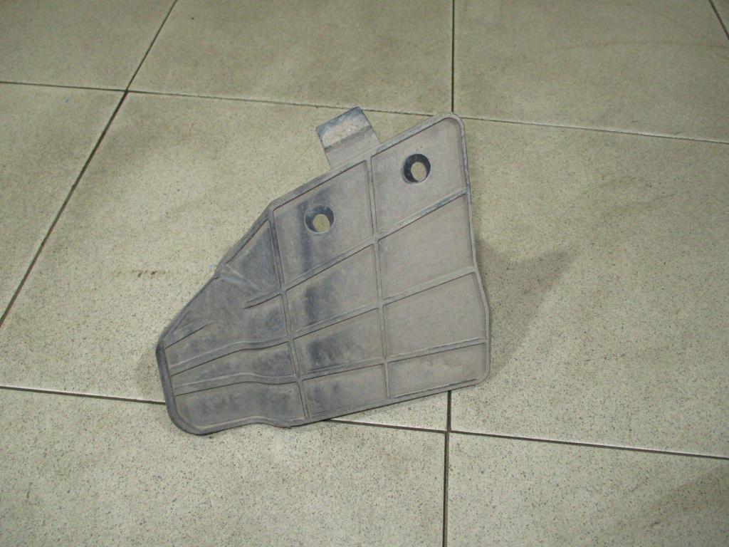 Брызговик задний левый, 1500 рублей, Пермь