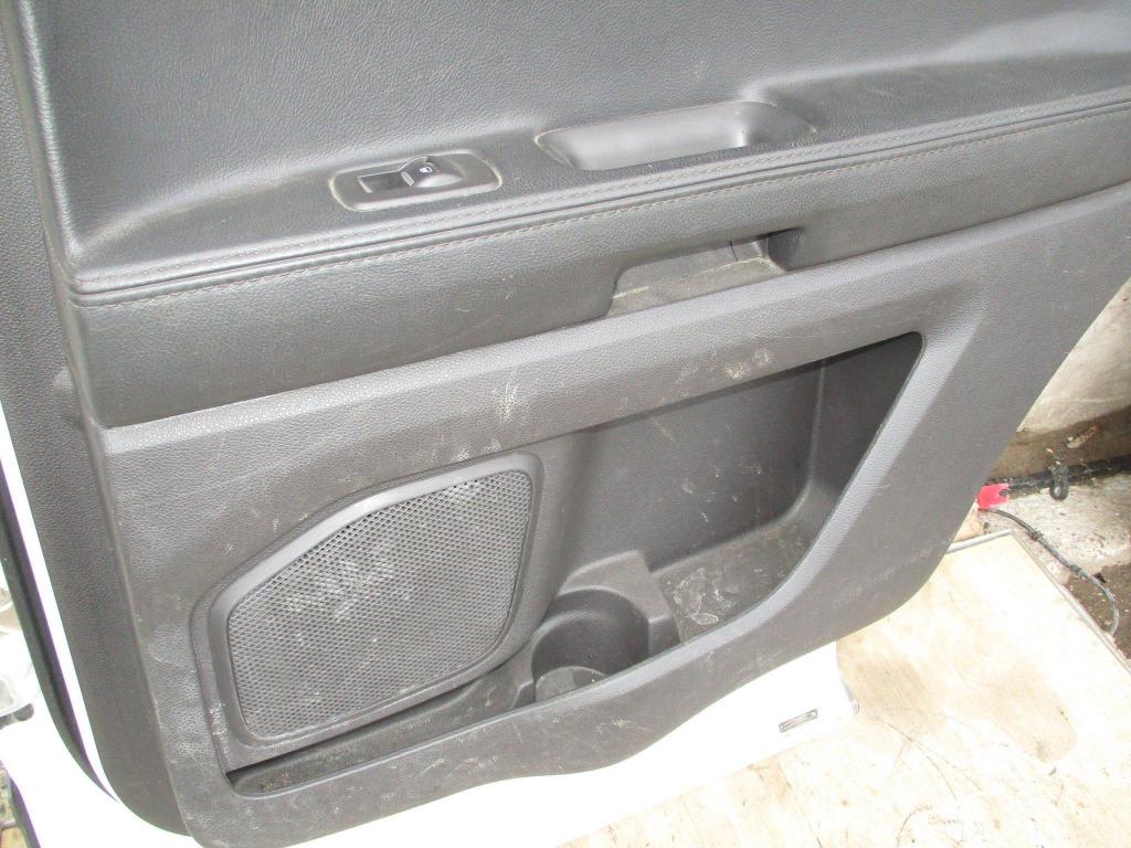 Обшивка двери задней правой, 3000 рублей, Пермь