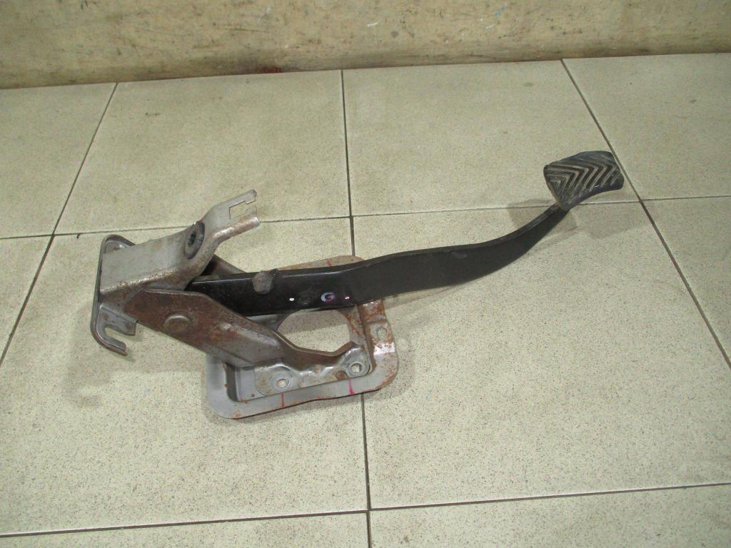 Педаль тормоза, 500 рублей, Пермь