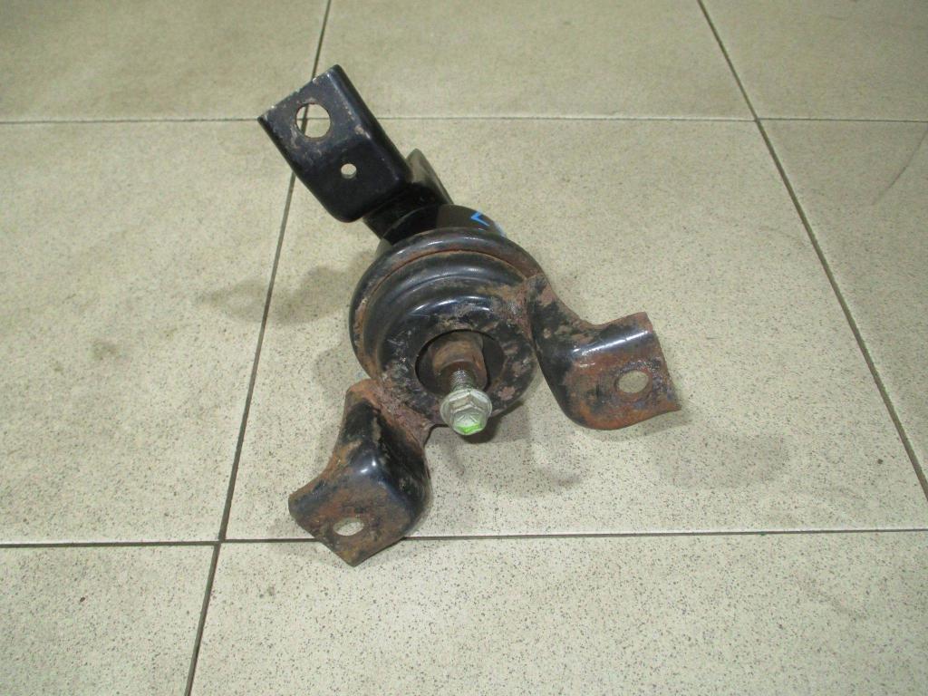 Опора двигателя правая, 2100 рублей, Пермь