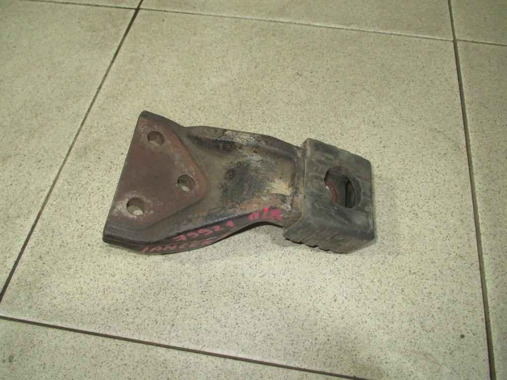 Кронштейн опоры двигателя, 1100 рублей, Пермь