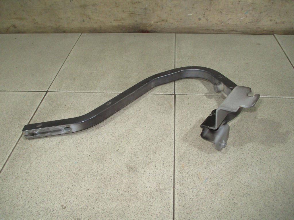 Петля крышки багажника, 850 рублей, Пермь