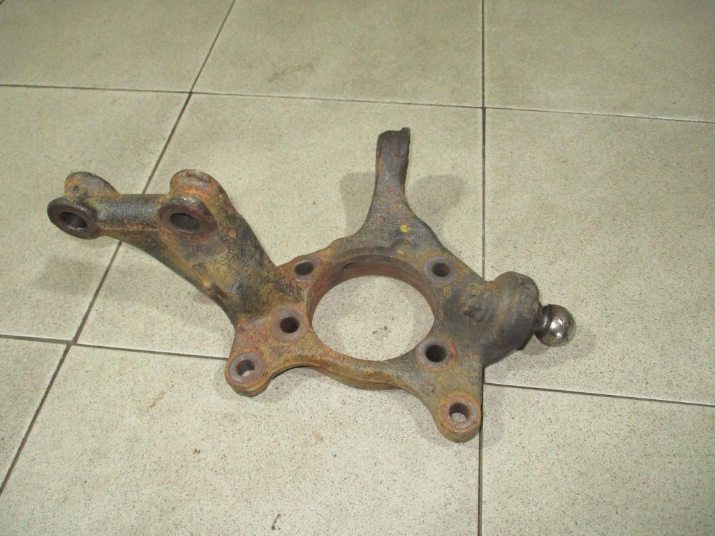 Кулак поворотный передний правый, 2500 рублей, Пермь