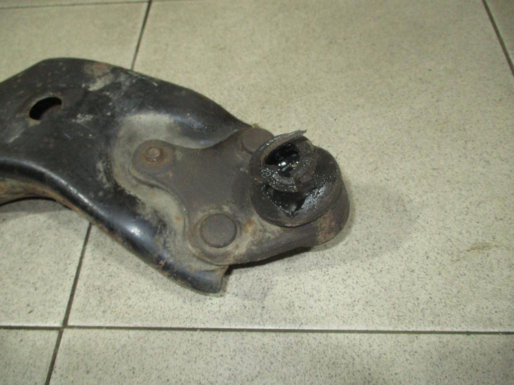 Рычаг передний правый, 1500 рублей, Пермь