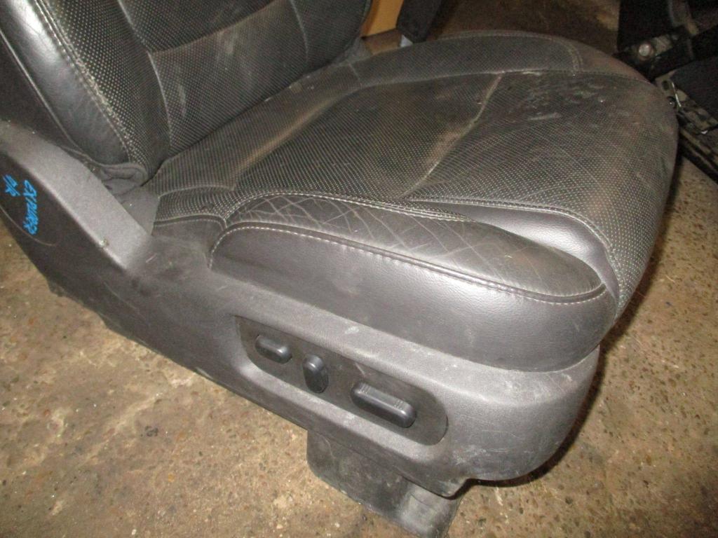 Сиденье переднее правое, 12500 рублей, Пермь