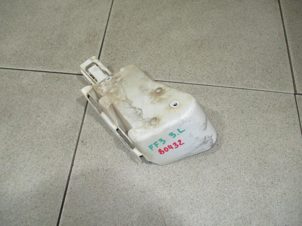 Кронштейн заднего бампера левый, 500 рублей, Пермь