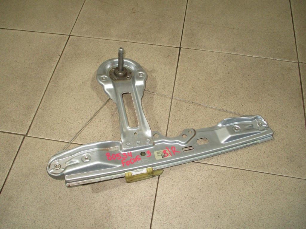 Стеклоподъемник механический задний правый, 500 рублей, Пермь