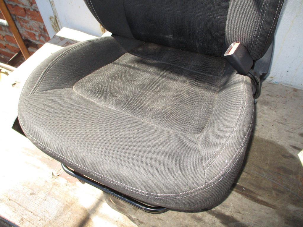 Сиденье переднее правое, 8000 рублей, Пермь