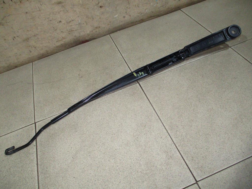 Поводок стеклоочистителя передний правый, 1000 рублей, Пермь