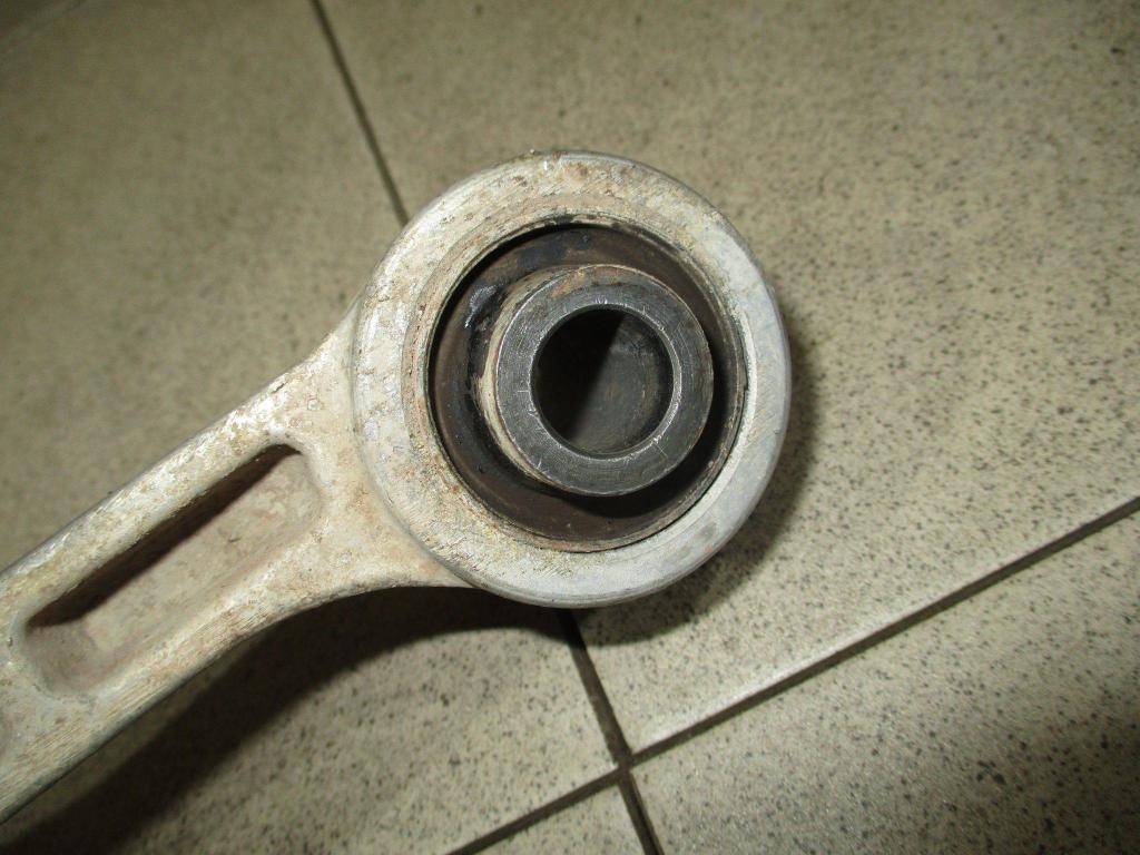 Опора двигателя задняя, 2000 рублей, Пермь