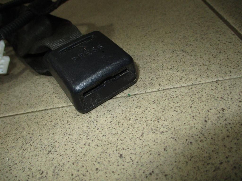 Ответная часть ремня безопасности, 800 рублей, Пермь