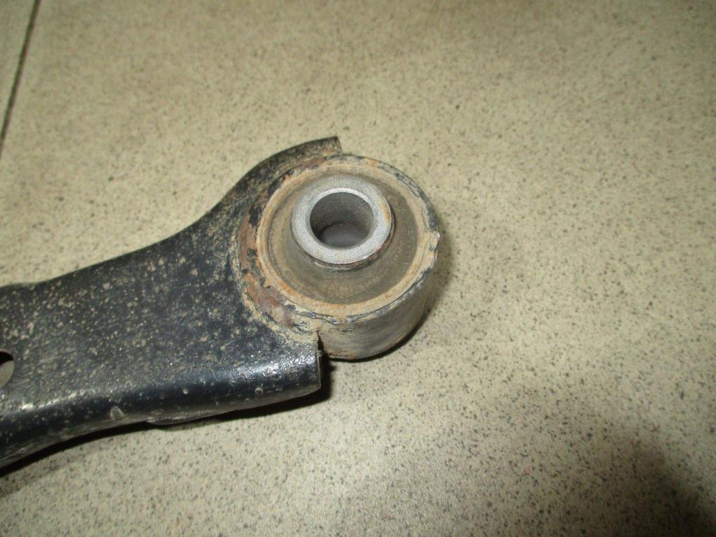 Рычаг задний верхний, 1000 рублей, Пермь