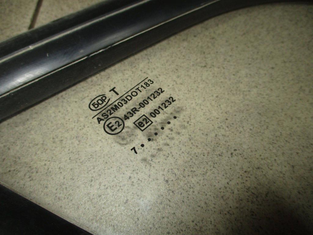 Стекло кузовное глухое левое, 500 рублей, Пермь