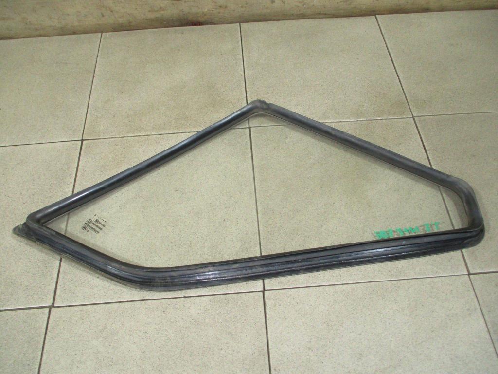 Стекло кузовное глухое левое, 500 рублей, Пермь