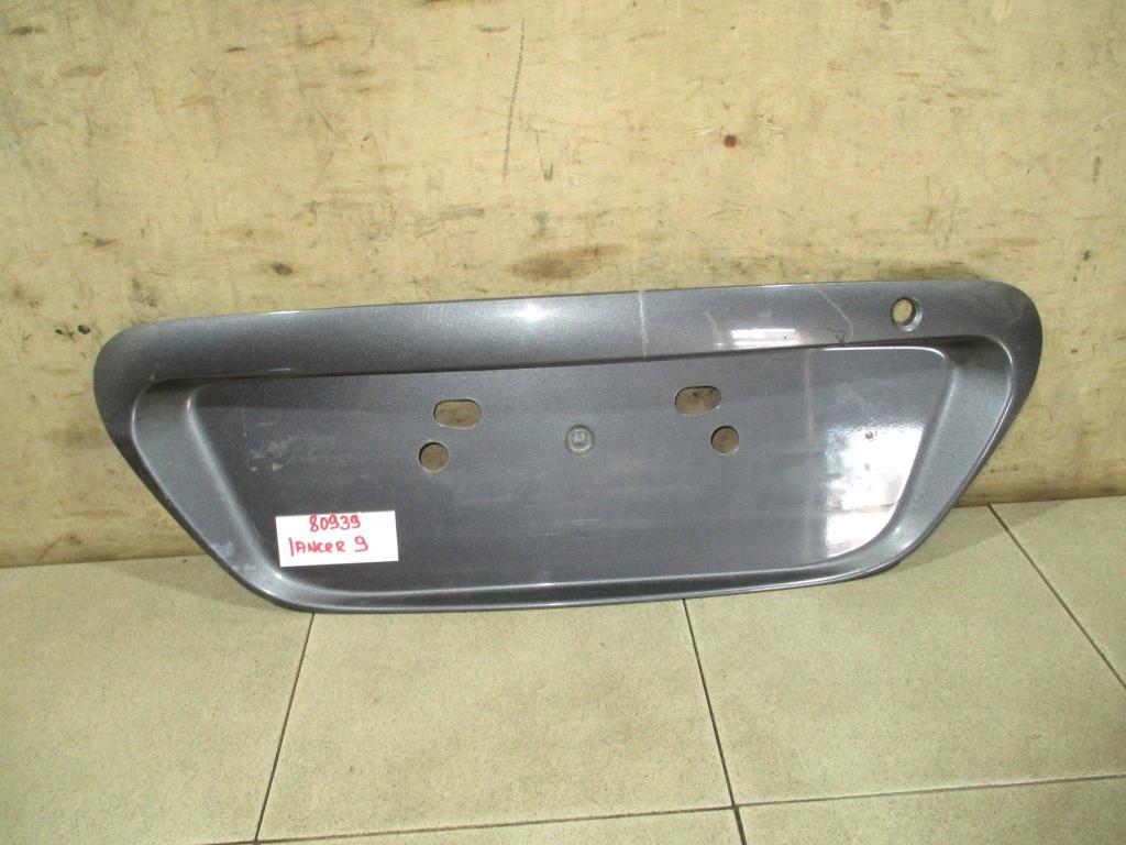 Накладка крышки багажника, 1000 рублей, Пермь