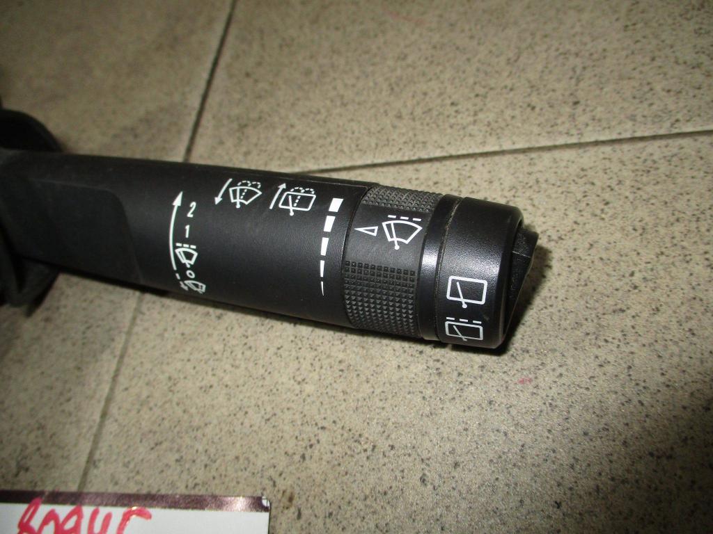 Переключатель стеклоочистителей, 1000 рублей, Пермь