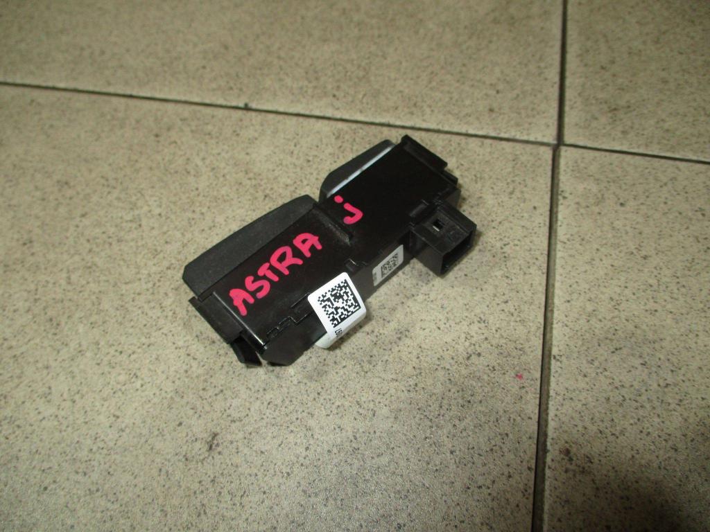 Кнопка антипробуксовочной системы, 500 рублей, Пермь