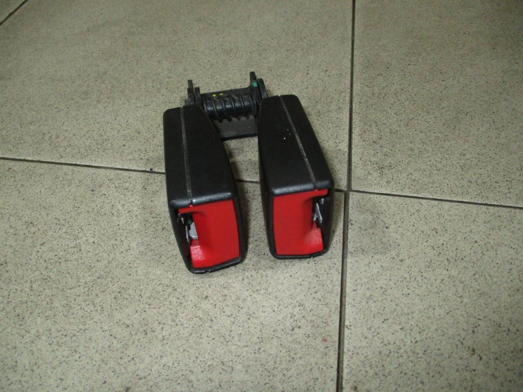 Ответная часть ремня безопасности, 500 рублей, Пермь