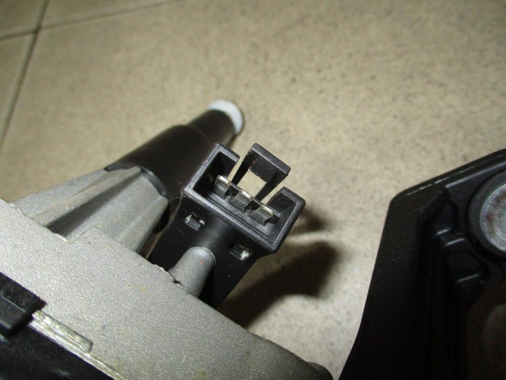 Моторчик дворника задний, 2000 рублей, Пермь