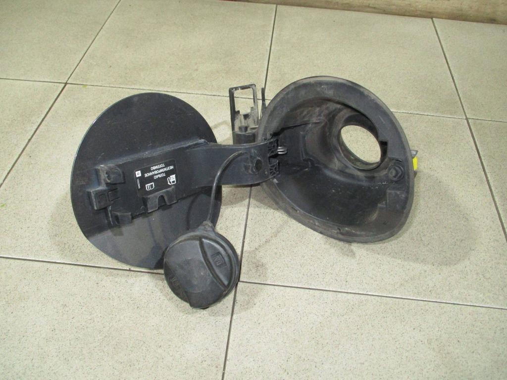 Лючок бензобака, 1500 рублей, Пермь