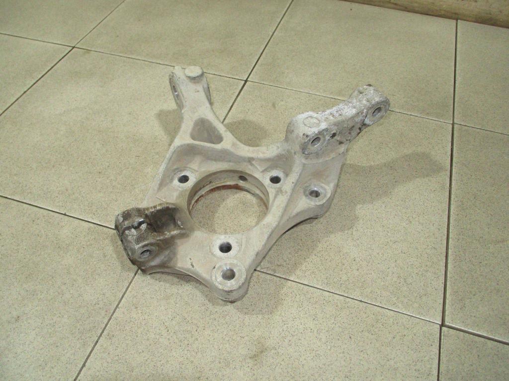 Кулак поворотный передний левый, 2000 рублей, Пермь