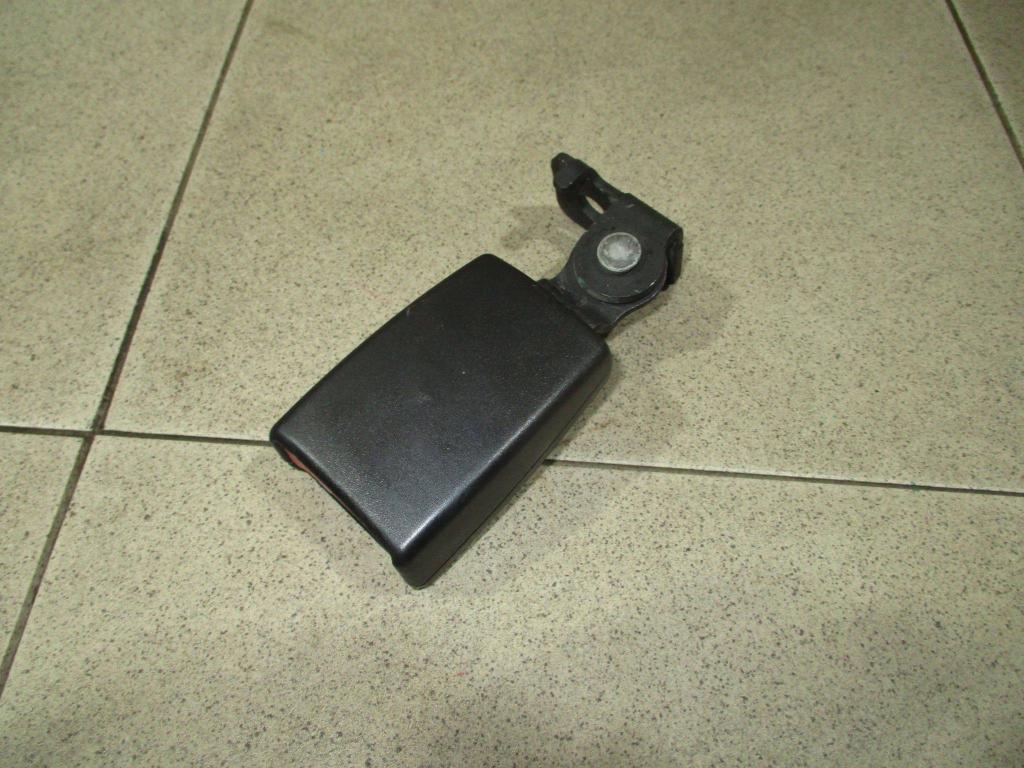 Ответная часть ремня безопасности, 500 рублей, Пермь