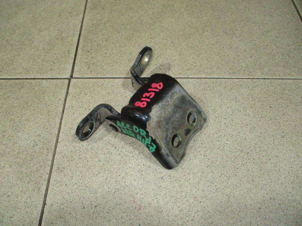 Петля двери передней правой нижняя, 500 рублей, Пермь