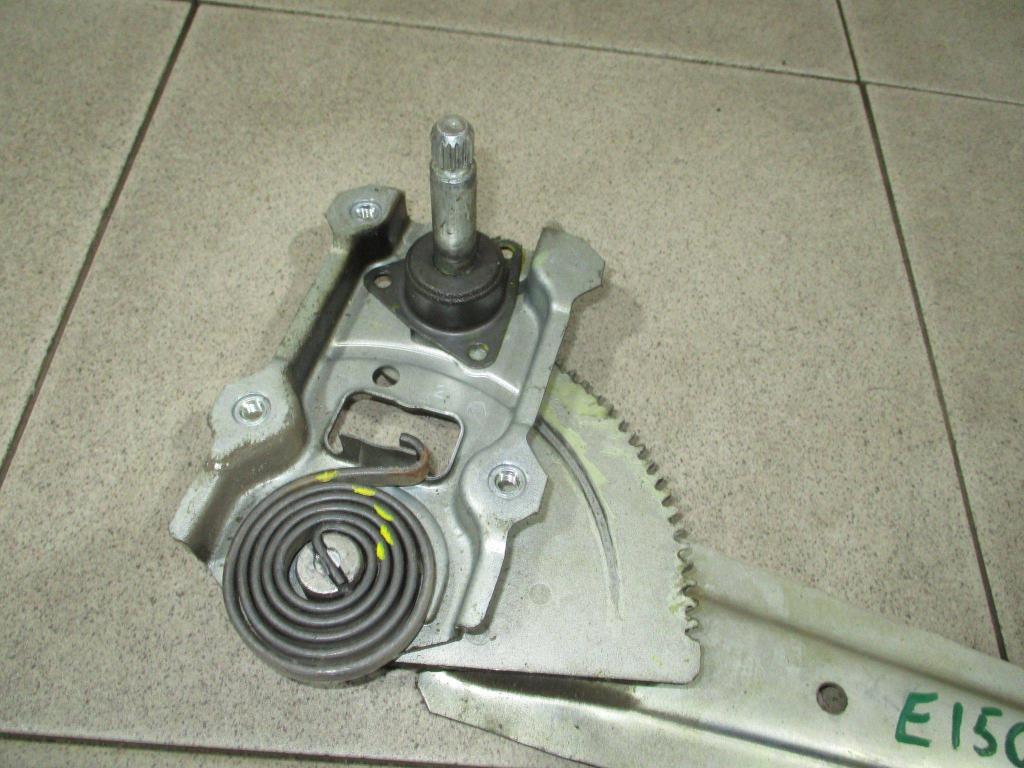 Стеклоподъемник механический задний левый, 550 рублей, Пермь