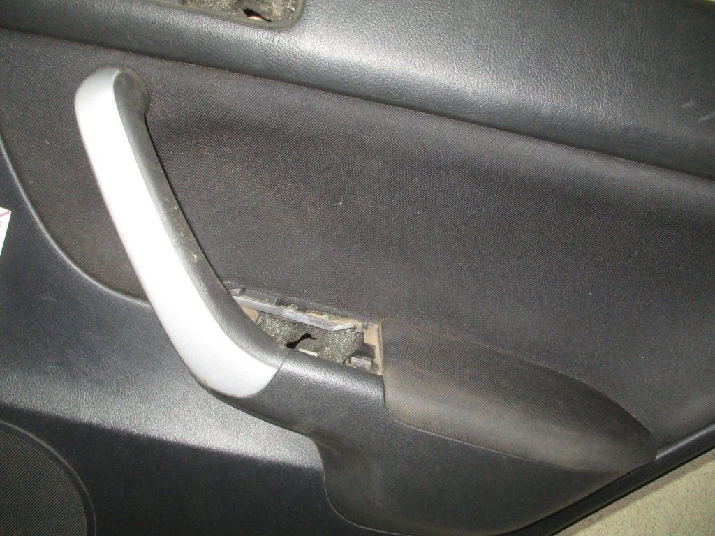 Обшивка двери задней правой, 1000 рублей, Пермь