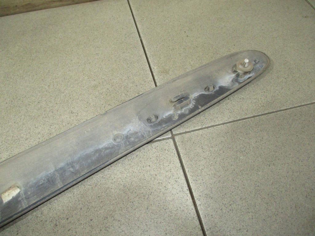 Молдинг передней правой двери, 550 рублей, Пермь