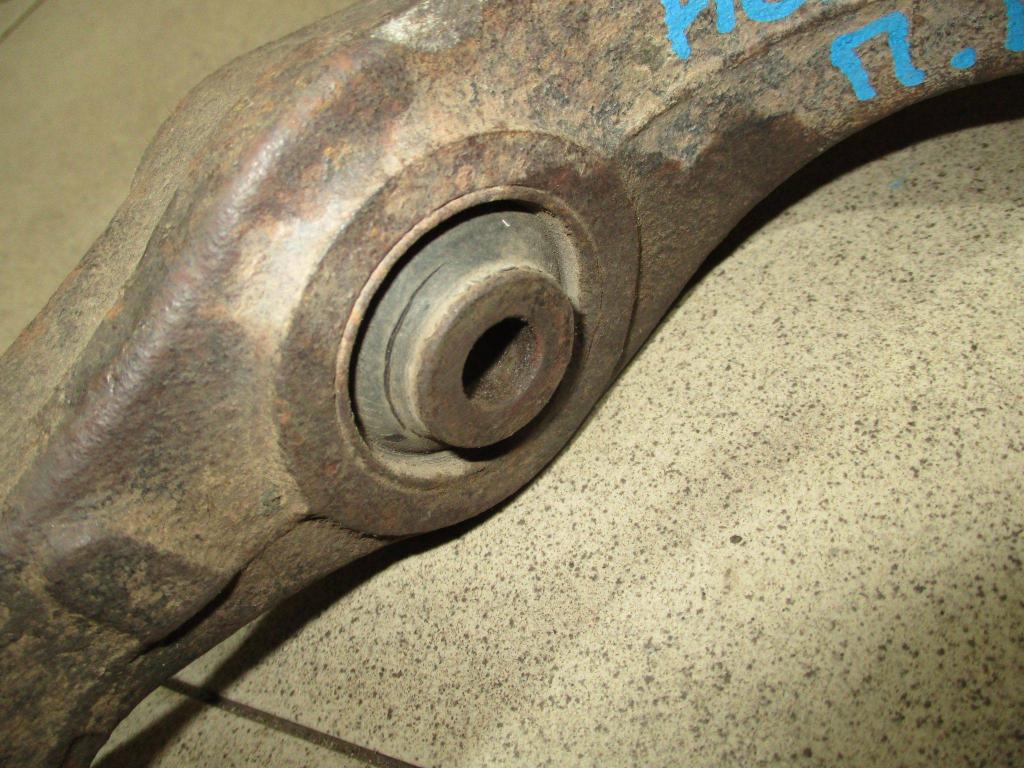 Рычаг передний нижний левый, 2500 рублей, Пермь