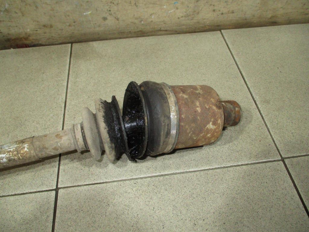 Полуось передняя правая, 2000 рублей, Пермь