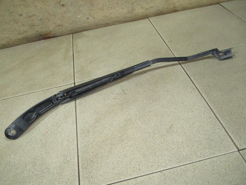 Поводок стеклоочистителя передний правый, 800 рублей, Пермь