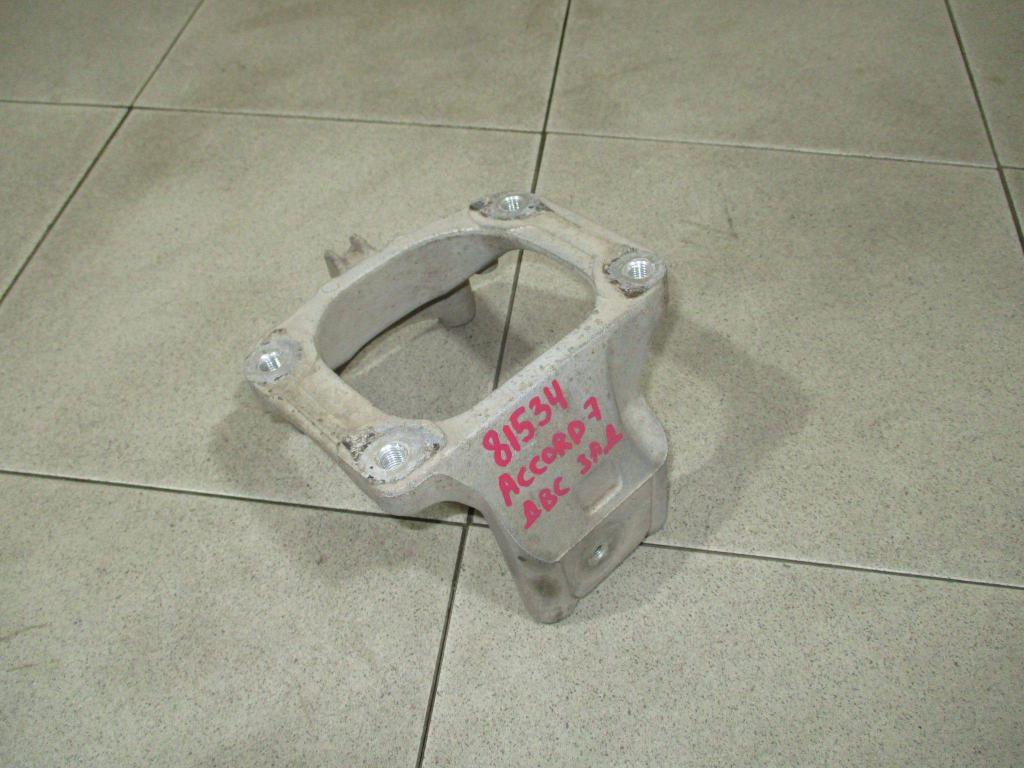 Кронштейн двигателя задний, 500 рублей, Пермь