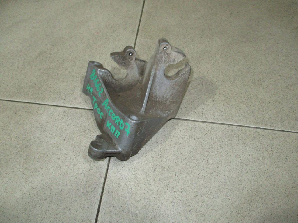 Кронштейн крепления троса КПП, 2000 рублей, Пермь