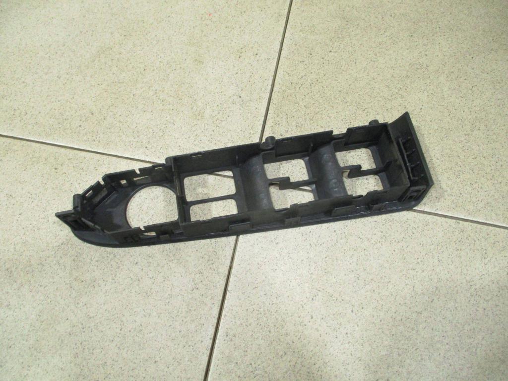 Накладка блока управления стеклоподъемниками, 1500 рублей, Пермь