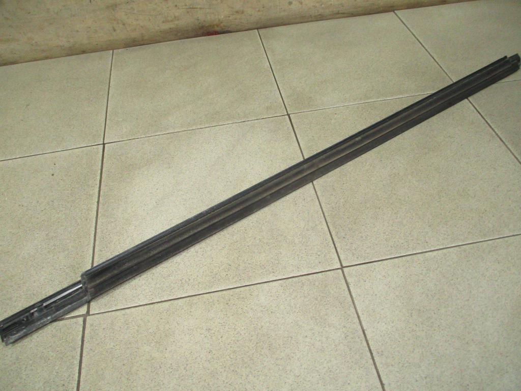 Накладка стекла переднего правого, 1300 рублей, Пермь