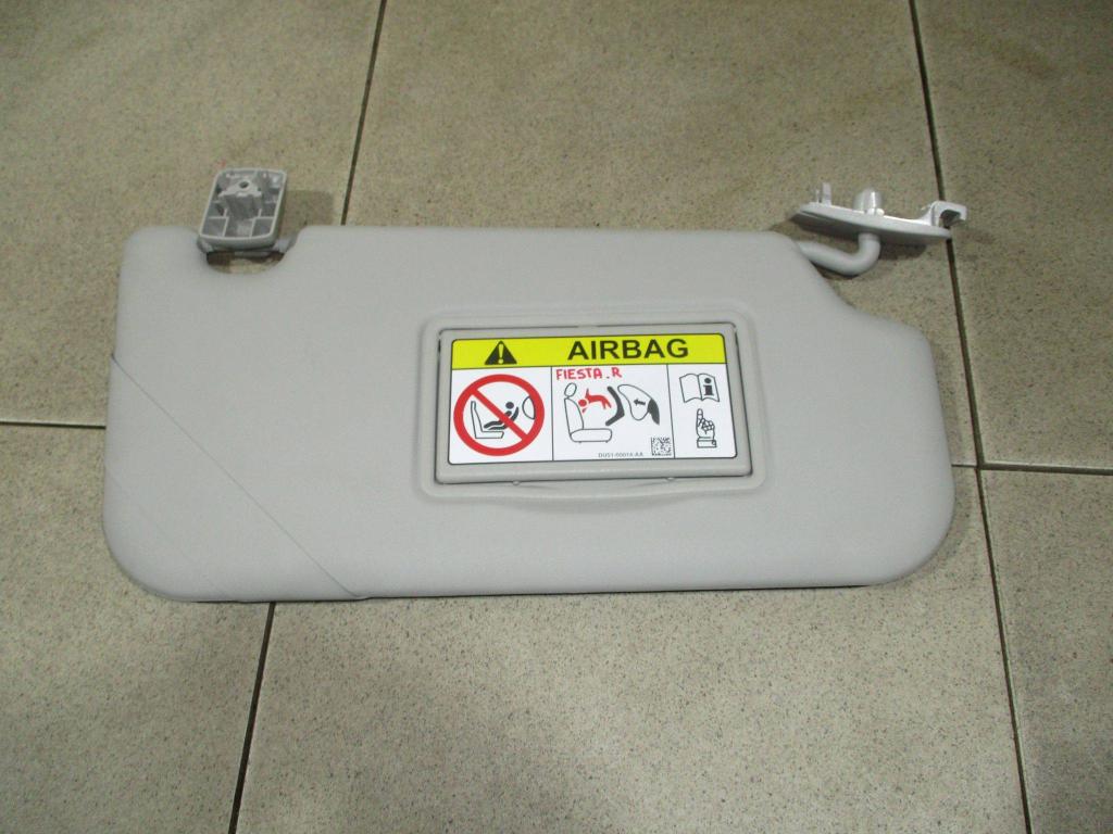 Козырек солнцезащитный правый, 1000 рублей, Пермь