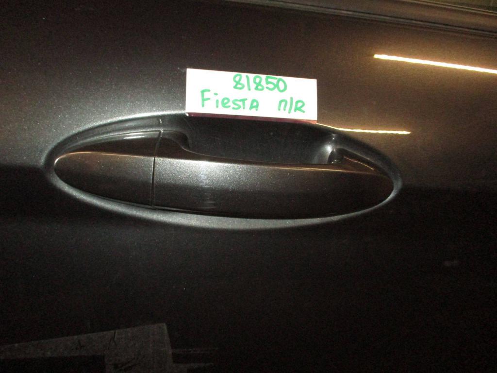 Ручка двери передней наружная правая, 2000 рублей, Пермь