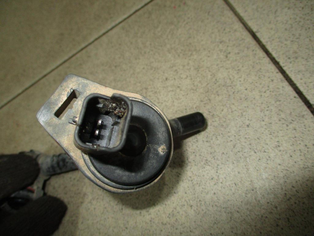 Клапан вентиляции топливного бака, 800 рублей, Пермь