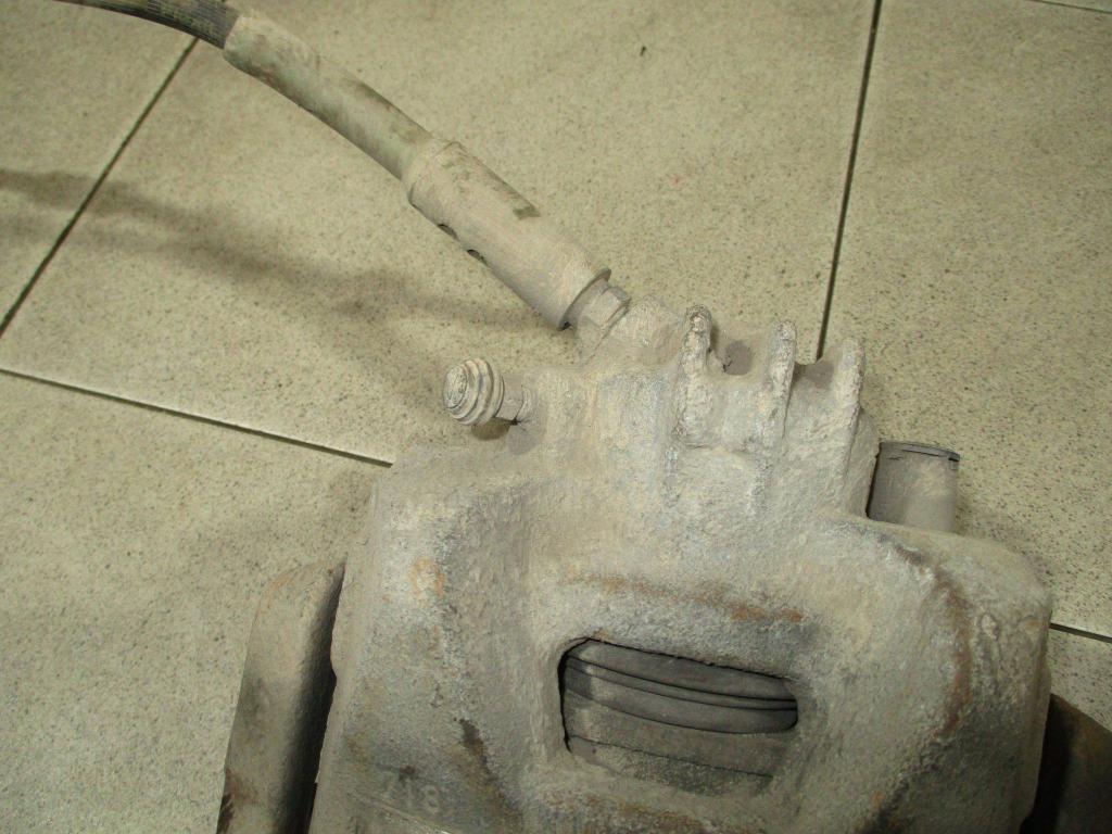 Суппорт передний правый, 2000 рублей, Пермь