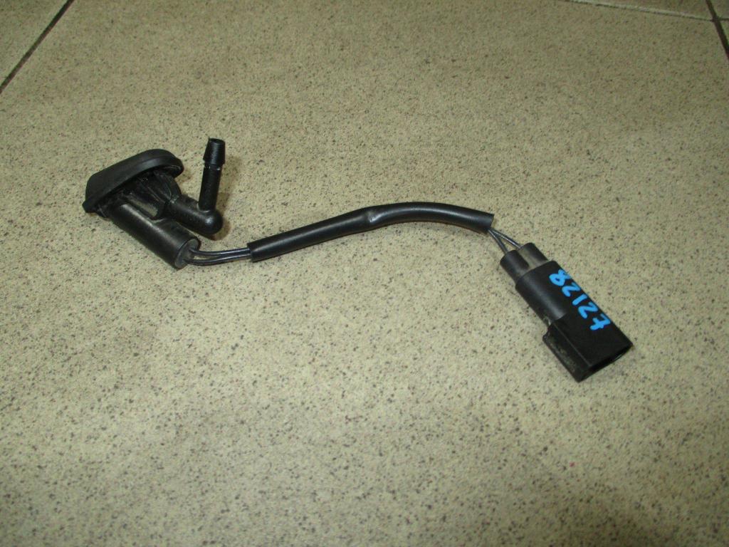 Форсунка омывателя лобового стекла, 1000 рублей, Пермь