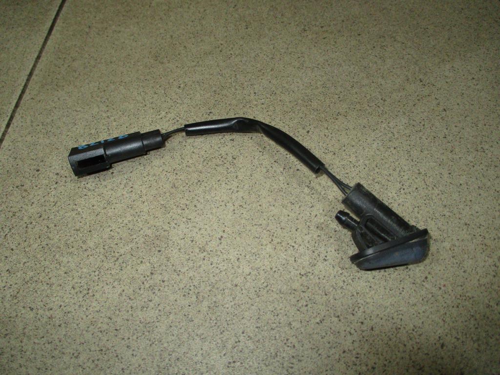 Форсунка омывателя лобового стекла, 1000 рублей, Пермь