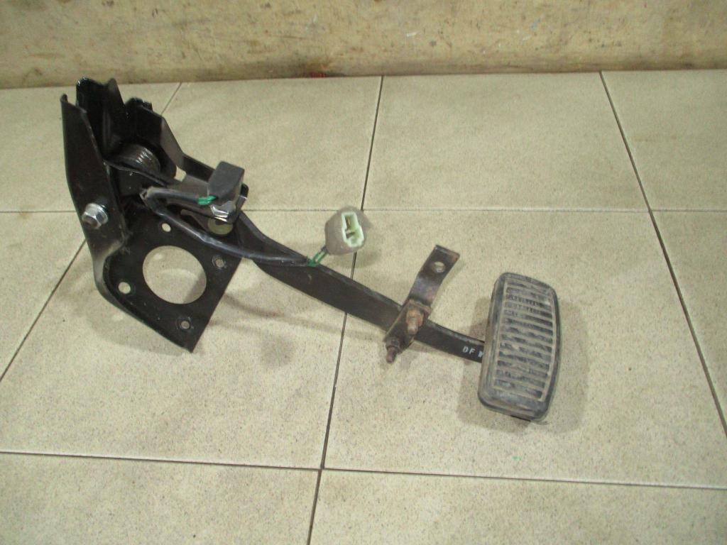 Педаль тормоза, 500 рублей, Пермь