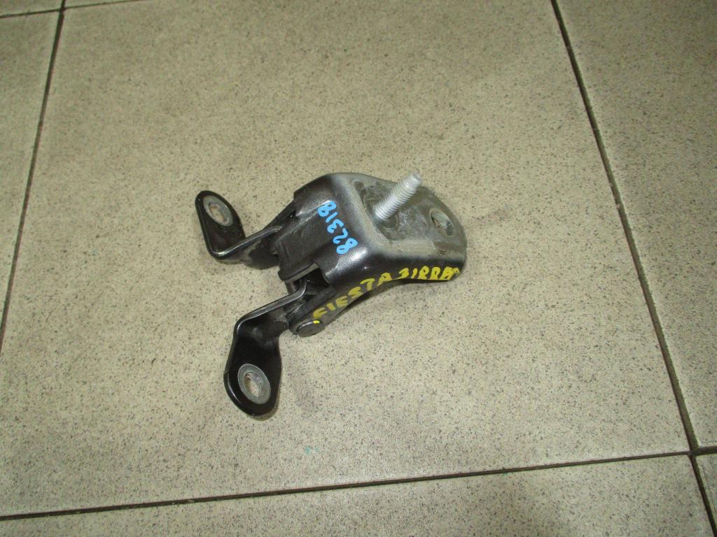 Петля двери задней правой верхняя, 500 рублей, Пермь