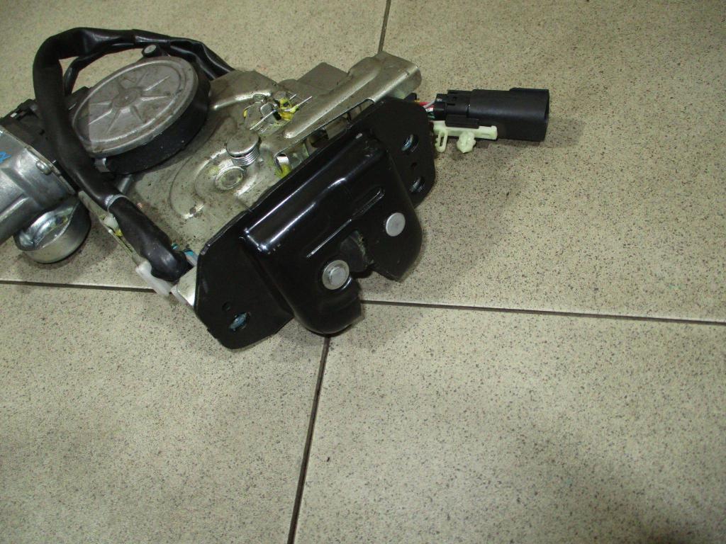 Замок багажника, 4000 рублей, Пермь